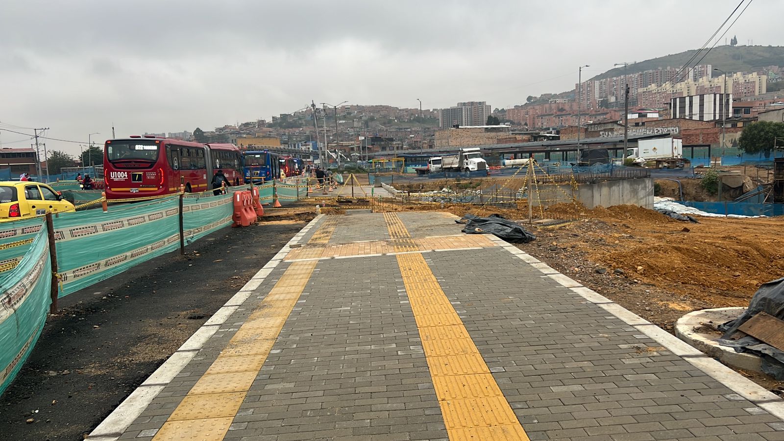 Puente vehicular Chiguaza