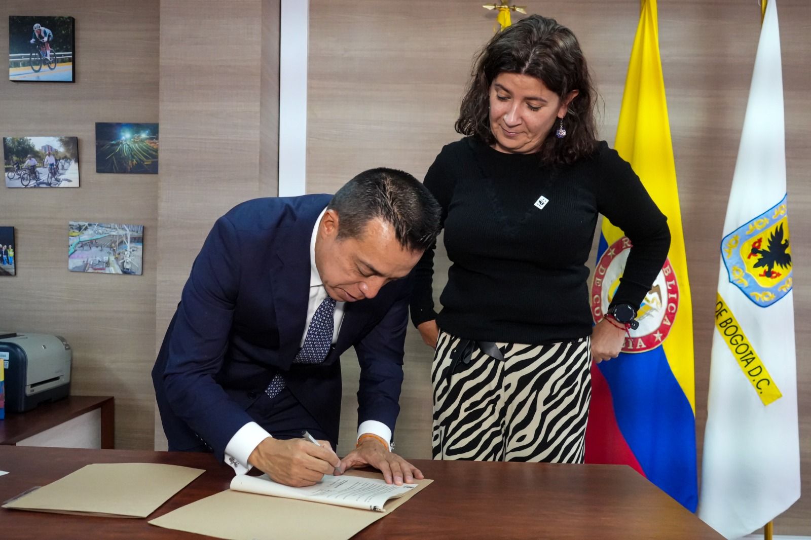 Texto de Odoo y bloque de imagen