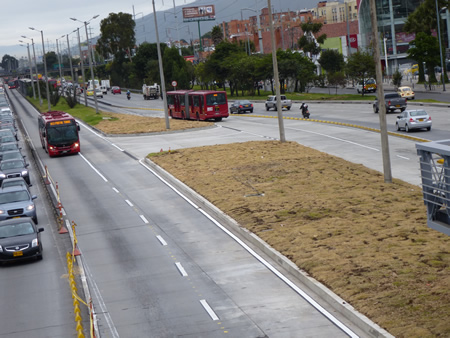Nuevo acceso peatonal a la Estación Alcalá. Autopista Norte.