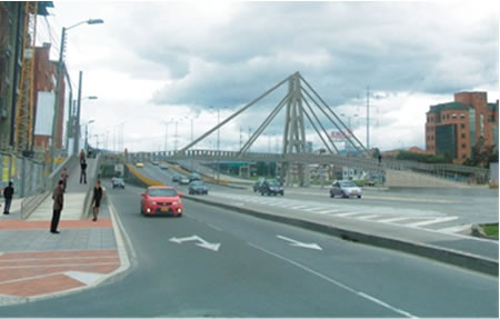 Puente peatonal calle 100 con Autopista Norte