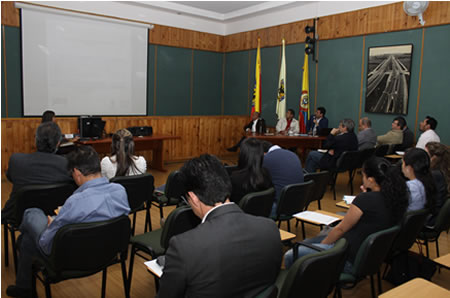 Audiencia de cierre de la licitación pública, efectuada el pasado 11 de julio en el Auditorio del IDU.