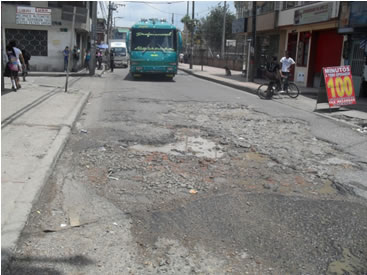 Carrera 93 entre calles 128 Bis y 128B Bis A