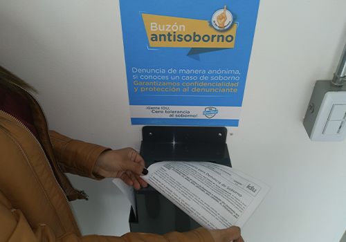 Denuncie el Soborno