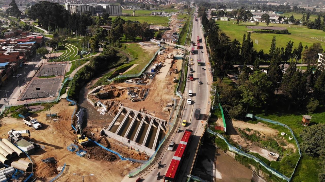 Foto aérea nuevo puente vehicular Chigüaza