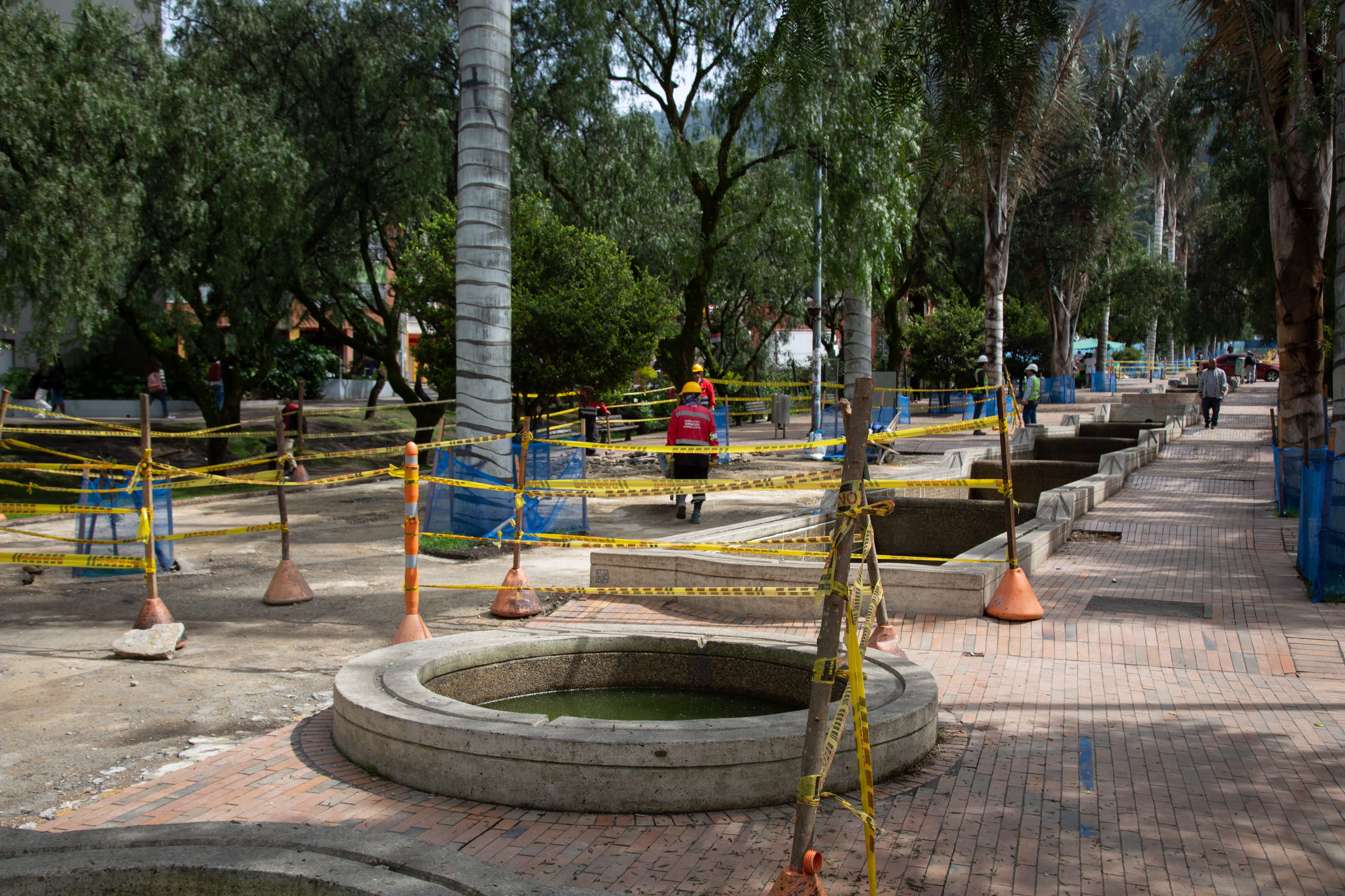 Continúan obras en la revitalización del Eje Ambiental