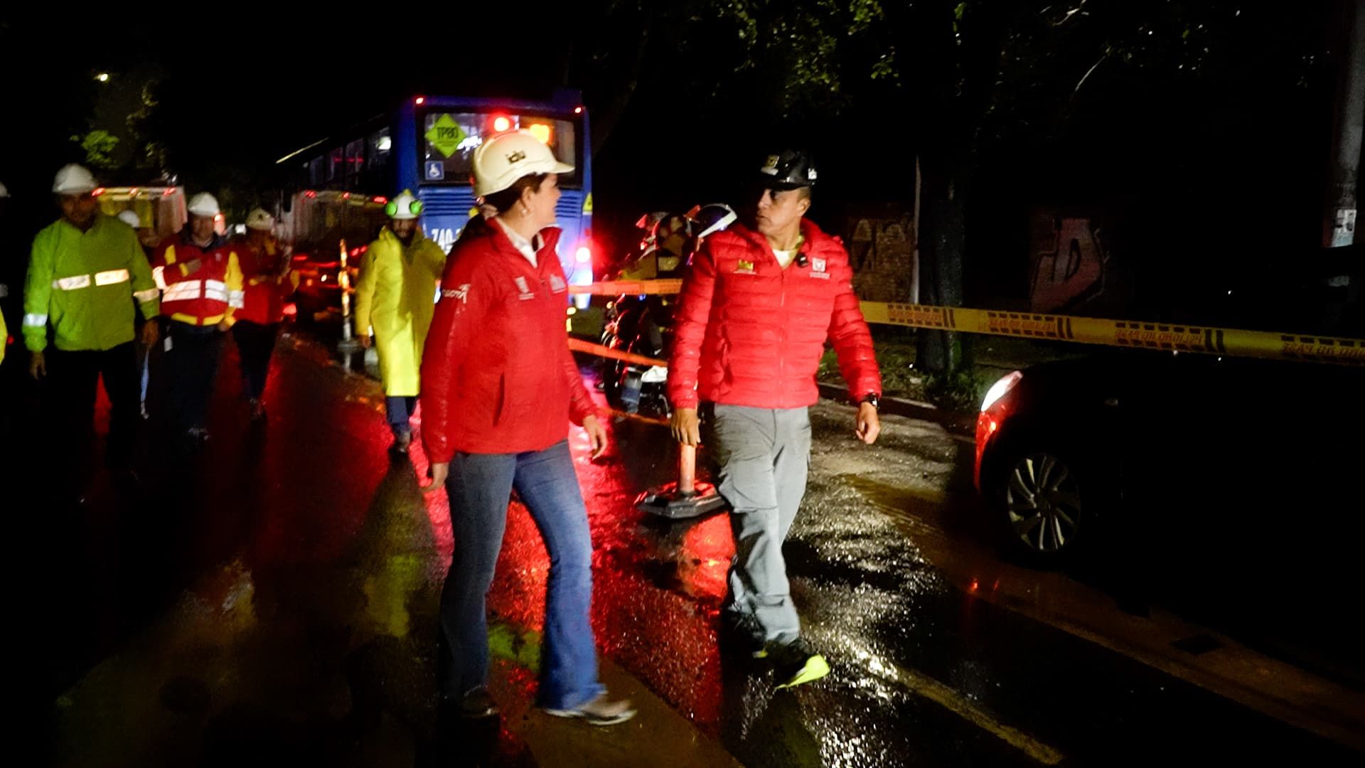 Recorrido de obra nocturna de IDU Y UMV
