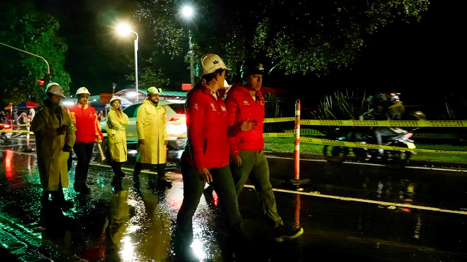 Recorrido de obra nocturna de IDU Y UMV