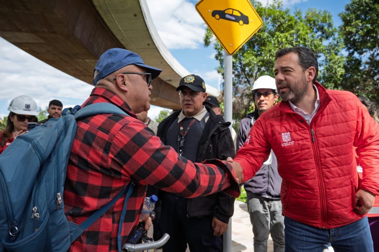 Imagen de Odoo y bloque de texto