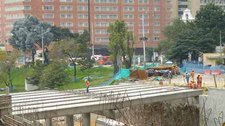 Puente vehicular carrera Séptima con calle 26